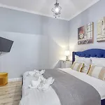 The Doors Boutique Apartmán