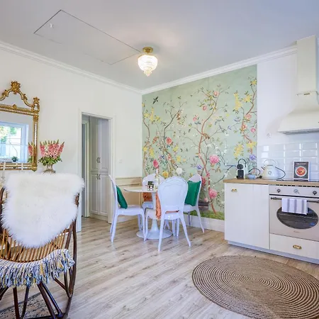 The Doors Boutique Apartman Mosonmagyaróvár